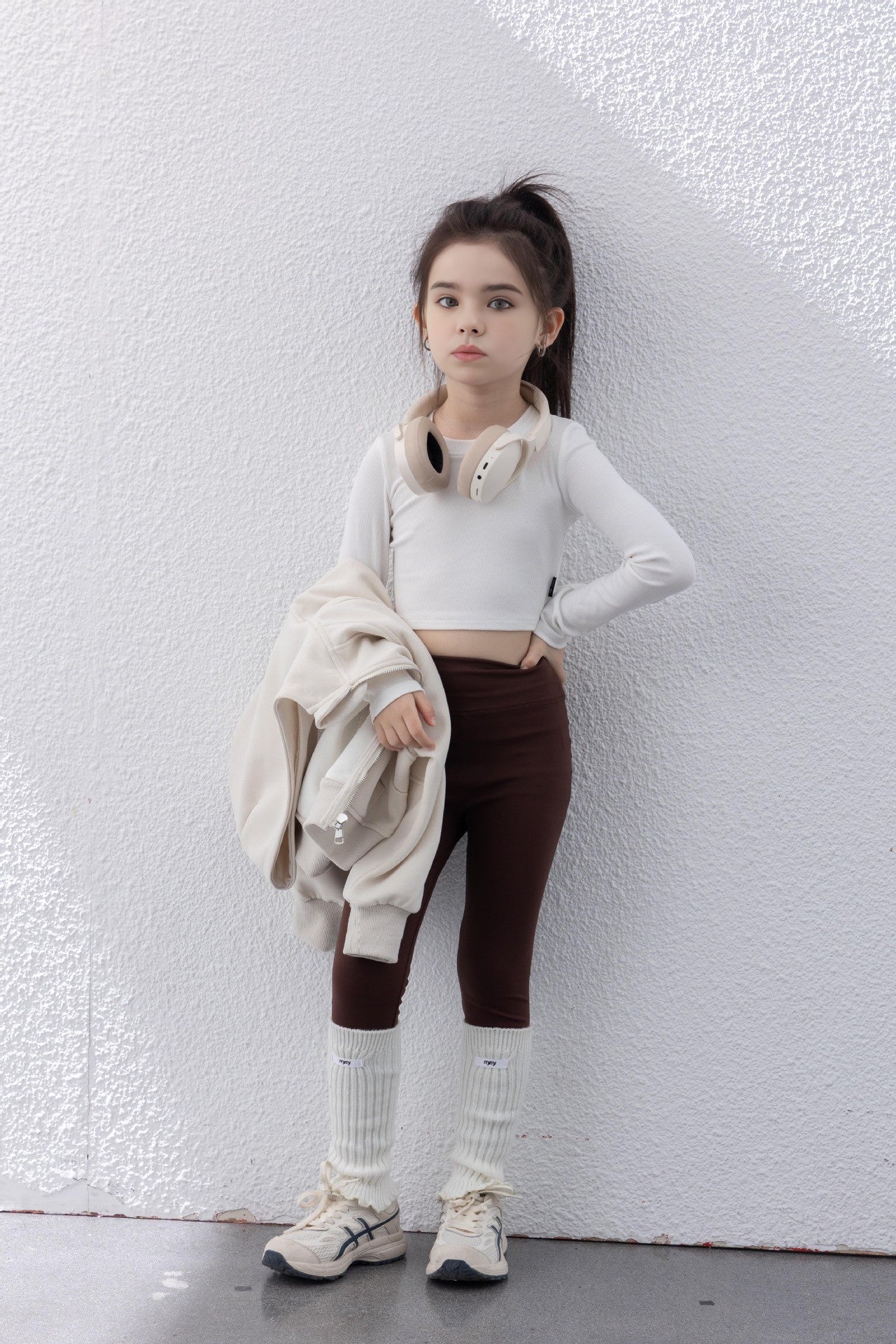 Cropped Comfort: Kids' Short Long Sleeve Top - White