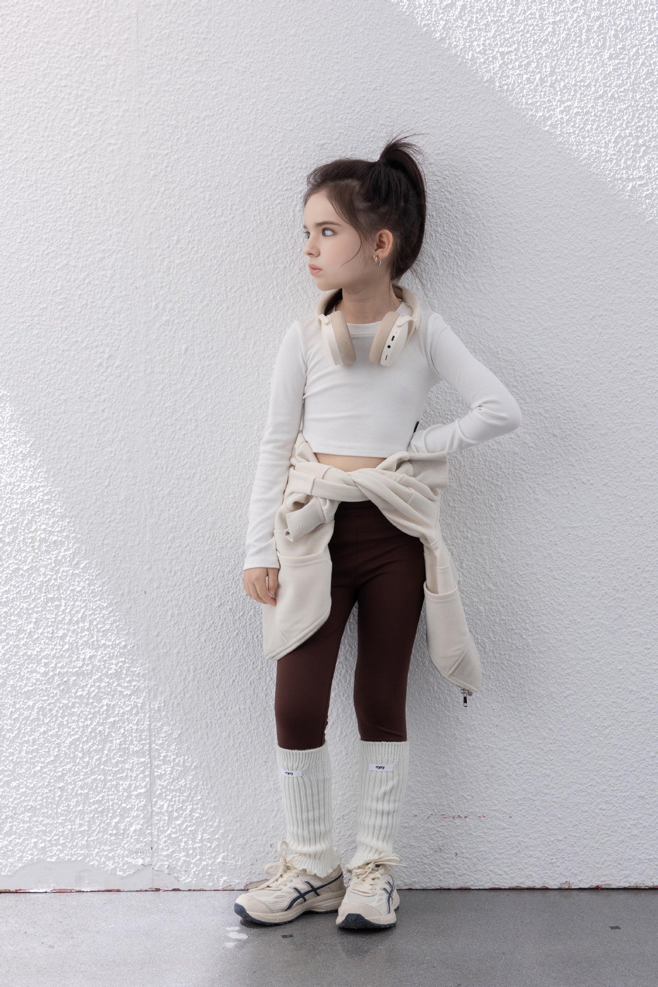 Cropped Comfort: Kids' Short Long Sleeve Top - White